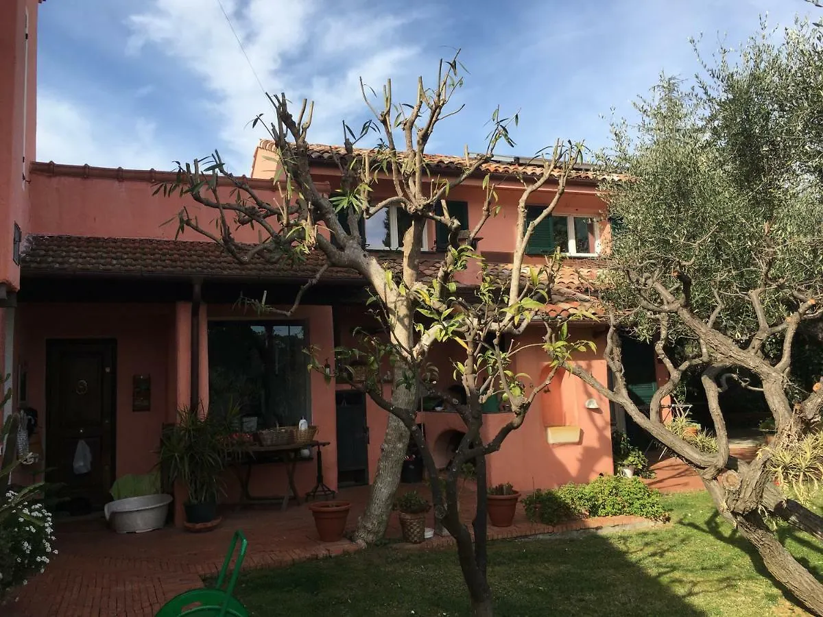 La Casa Di Fedra Villa Imperia 0*,  Italy